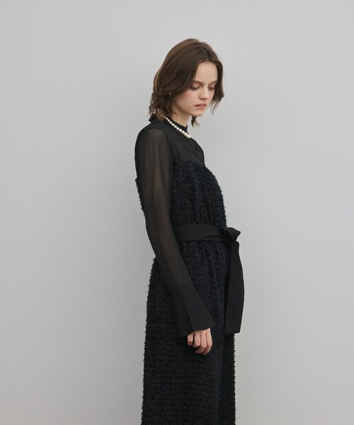 GRACE CONTINENTAL(グレースコンチネンタル)の「カットジャガードサロペット(サロペット/オーバーオール・レディース・ブラック・38/36)」の2枚目の写真