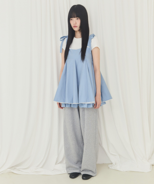 ALKI ALKA(アルキアルカ)の「Balloon Mini Dress (Light Blue)(ワンピース・レディース・ライトブルー・FREE)」の4枚目の写真