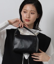 LAKOLE | ソフトスクエアミニ2WAYショルダーバッグ2 / 635584(ショルダーバッグ)