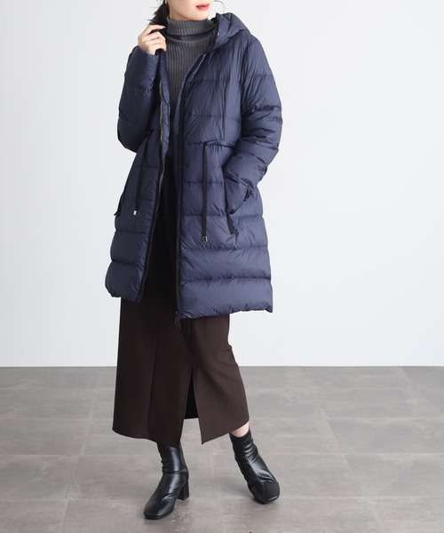 UMO(ウモ)の「UMO ドロストダウンコート(ダウンジャケット/コート・レディース・ネイビー/ブラック・S/XL/L/M)」の14枚目の写真