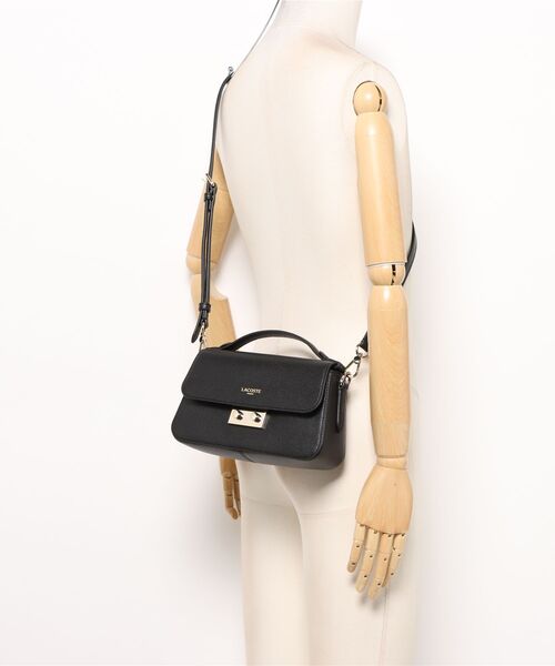 LACOSTE（ラコステ）の「《LACOSTE》CROSSOVER BAG（ショルダーバッグ・レディース・ベージュ/ブラック/ピンク系その他/ブルー・フリー）」の8枚目の写真