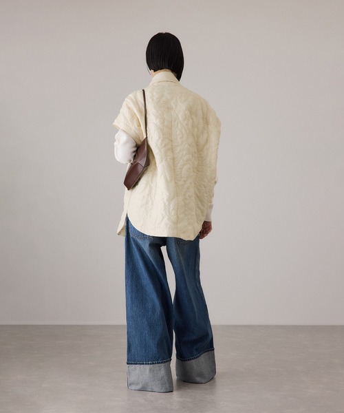 ADAM ET ROPE'(アダムエロペ)の「2WAYキルティングシャツジャケット(ブルゾン・レディース・オフホワイト/ブラック・FREE)」の9枚目の写真