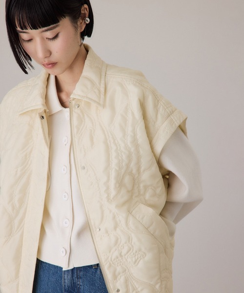 ADAM ET ROPE'(アダムエロペ)の「2WAYキルティングシャツジャケット(ブルゾン・レディース・オフホワイト/ブラック・FREE)」の19枚目の写真