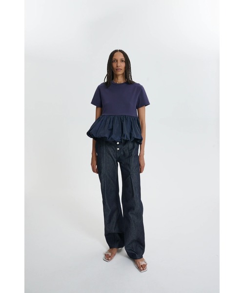 CECILIE BAHNSEN（セシリー バンセン）の「SHORT SLEEVE T-SHIRT WITH CONTRAST BALLOON PEPLUM（Tシャツ/カットソー・レディース・ネイビー・M/S/XS）」の2枚目の写真