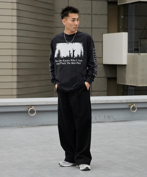 PLEASURES(プレジャー)の「PLEASURES/プレジャーズ INCOGNITO LONG SLEEVE グラフィックデザイン ロングスリーブ Tシャツ 2026年春夏(Tシャツ/カットソー・メンズ・ブラック・M/L/XL)」の6枚目の写真