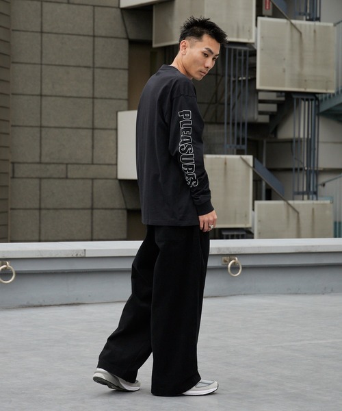 PLEASURES(プレジャー)の「PLEASURES/プレジャーズ INCOGNITO LONG SLEEVE グラフィックデザイン ロングスリーブ Tシャツ 2026年春夏(Tシャツ/カットソー・メンズ・ブラック・M/L/XL)」の13枚目の写真