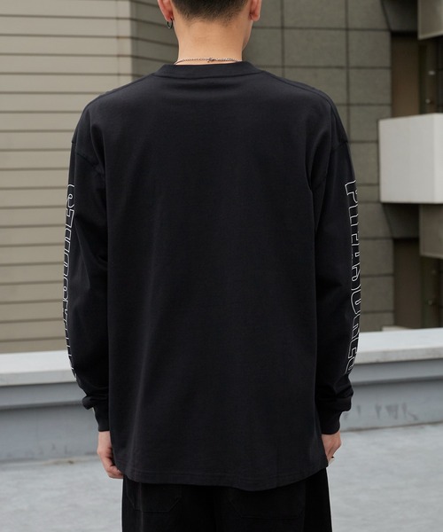 PLEASURES(プレジャー)の「PLEASURES/プレジャーズ INCOGNITO LONG SLEEVE グラフィックデザイン ロングスリーブ Tシャツ 2026年春夏(Tシャツ/カットソー・メンズ・ブラック・M/L/XL)」の16枚目の写真