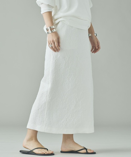 Curensology（カレンソロジー）の「Curensology(カレンソロジー)/＜C.S.G＞ジャカードタイトスカート（スカート・レディース・ホワイト・FREE）」の3枚目の写真