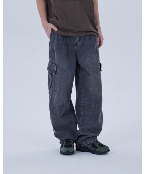 DYSFUNCT(ディスファンクト)の「TWO TUCK CARGO DENIM PANTS(デニムパンツ・メンズ・その他・S/M/L)」の1枚目の写真