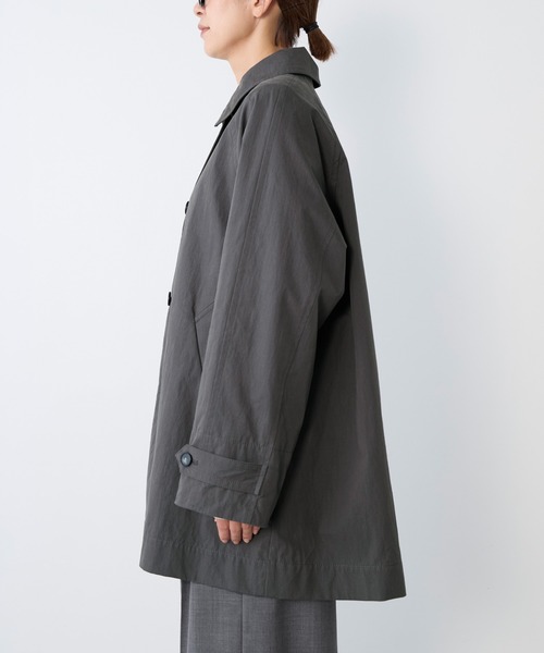 MICA&DEAL(マイカ&ディール)の「ステンカラーハーフコート(その他アウター・レディース・ベージュ/チャコールグレー・FREE)」の8枚目の写真