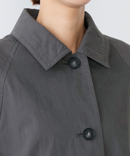 MICA&DEAL(マイカ&ディール)の「ステンカラーハーフコート(その他アウター・レディース・ベージュ/チャコールグレー・FREE)」の11枚目の写真