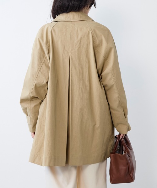 MICA&DEAL(マイカ&ディール)の「ステンカラーハーフコート(その他アウター・レディース・ベージュ/チャコールグレー・FREE)」の22枚目の写真