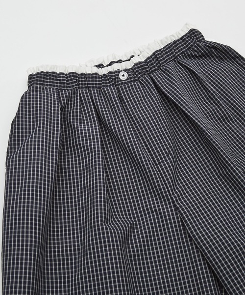 CHAN ME（チャンミ）の「レイヤード風チェックイージーパンツ（その他パンツ・レディース・ブラック/ネイビー/ブラウン・MEDIUM/LARGE/X-LARGE）」の22枚目の写真