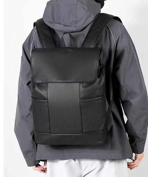 CALIFORNIA OUTFITTERS（カリフォルニア アウトフィッターズ）の「1D44-KR PUレザー スクエアフラップ バックパック（バックパック/リュック・メンズ・ブラック・ONESIZE）」の12枚目の写真