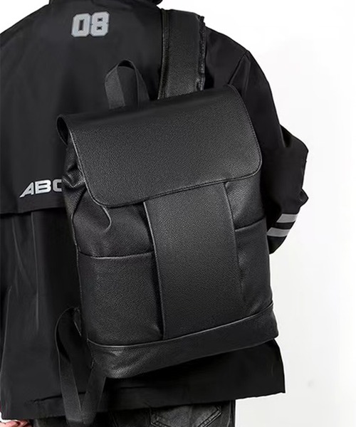 CALIFORNIA OUTFITTERS（カリフォルニア アウトフィッターズ）の「1D44-KR PUレザー スクエアフラップ バックパック（バックパック/リュック・メンズ・ブラック・ONESIZE）」の14枚目の写真