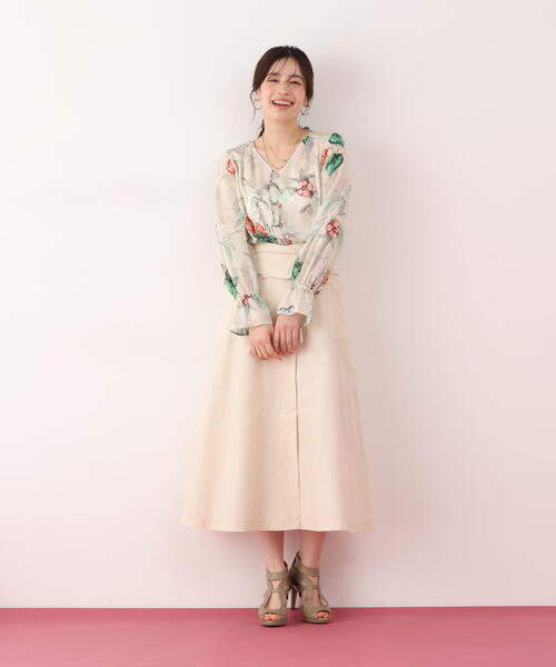 PINKY&DIANNE(ピンキーアンドダイアン)の「◆ボタニカルアートプリントブラウス(シャツ/ブラウス・レディース・ホワイト系その他2/ベージュ系その他・38)」の9枚目の写真