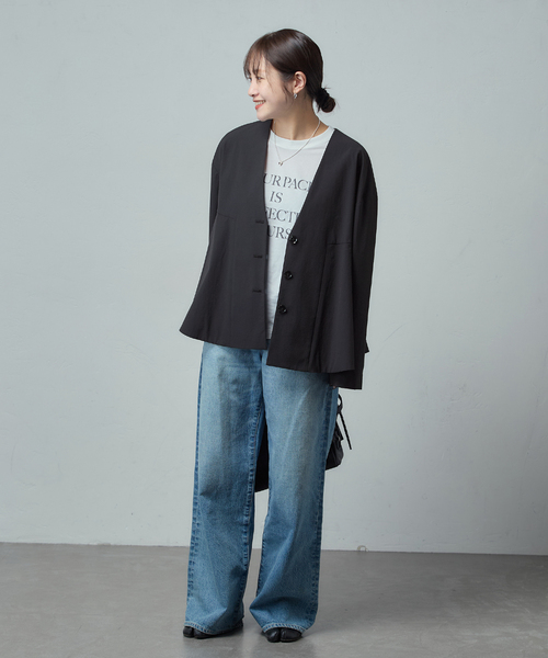 JOURNAL STANDARD（ジャーナルスタンダード）の「リネンナイロンストレッチフレアジャケット（ノーカラージャケット・レディース・ベージュ系その他/ブラック・FREE）」の3枚目の写真