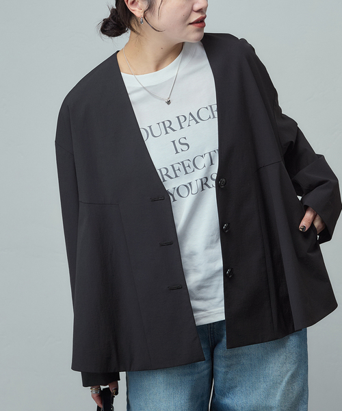 JOURNAL STANDARD（ジャーナルスタンダード）の「リネンナイロンストレッチフレアジャケット（ノーカラージャケット・レディース・ベージュ系その他/ブラック・FREE）」の11枚目の写真