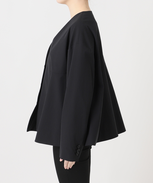 JOURNAL STANDARD（ジャーナルスタンダード）の「リネンナイロンストレッチフレアジャケット（ノーカラージャケット・レディース・ベージュ系その他/ブラック・FREE）」の22枚目の写真