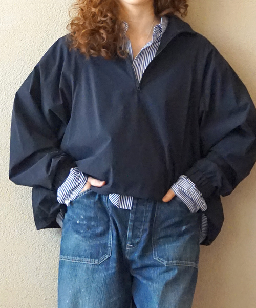 JOURNAL STANDARD LUXE（ジャーナルスタンダード　ラックス）の「ドライナイロンハーフジップブルゾン（ブルゾン・レディース・ブラック/ネイビー・FREE）」の11枚目の写真