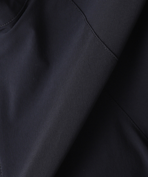 JOURNAL STANDARD LUXE（ジャーナルスタンダード　ラックス）の「ドライナイロンハーフジップブルゾン（ブルゾン・レディース・ブラック/ネイビー・FREE）」の3枚目の写真