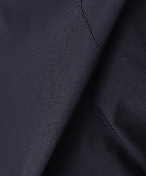 JOURNAL STANDARD LUXE（ジャーナルスタンダード　ラックス）の「ドライナイロンハーフジップブルゾン（ブルゾン・レディース・ブラック/ネイビー・FREE）」の4枚目の写真