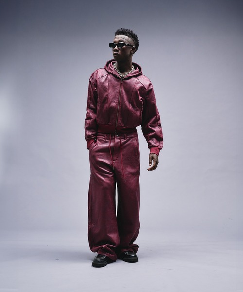 ANDER HUNK（アンダーハンク）の「Leather Like Coated Zip-up Parker / レザーライクコーティングジップパーカー（パーカー・メンズ・グレー/バーガンディー・MEDIUM/LARGE）」の5枚目の写真