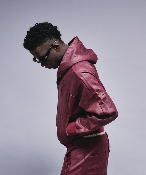 ANDER HUNK（アンダーハンク）の「Leather Like Coated Zip-up Parker / レザーライクコーティングジップパーカー（パーカー・メンズ・グレー/バーガンディー・MEDIUM/LARGE）」の19枚目の写真