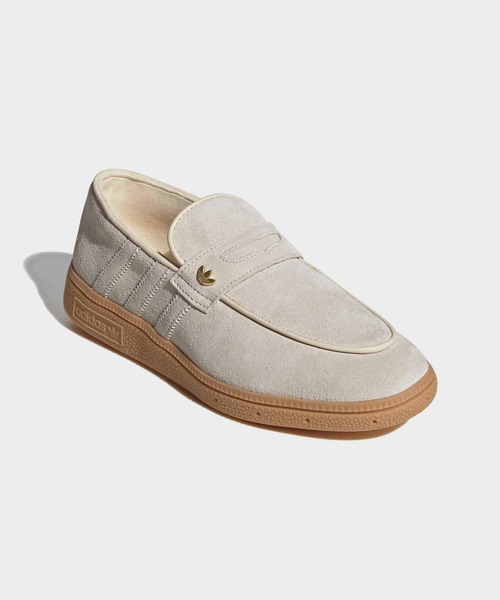 adidas（アディダス）の「HANDBALL SPEZIAL LOAFER / ハンドボール スペツィアル ローファー スニーカー / アディダスオリジナルス adidas Originals（スニーカー・レディース・ベージュ/ブラック/ホワイト・26.0cm/26.5cm/27.0cm/27.5cm/28.0cm/29.0cm/29.5cm/25.0cm/30.0cm/25.5cm/22.0cm/28.5cm/22.5cm/23.0cm/23.5cm/24.0cm/24.5cm/30.5cm/31cm）」の6枚目の写真