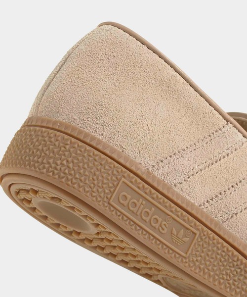 adidas（アディダス）の「HANDBALL SPEZIAL LOAFER / ハンドボール スペツィアル ローファー スニーカー / アディダスオリジナルス adidas Originals（スニーカー・レディース・ベージュ/ブラック/ホワイト・26.0cm/26.5cm/27.0cm/27.5cm/28.0cm/29.0cm/29.5cm/25.0cm/30.0cm/25.5cm/22.0cm/28.5cm/22.5cm/23.0cm/23.5cm/24.0cm/24.5cm/30.5cm/31cm）」の18枚目の写真