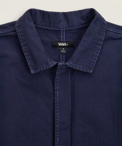 VANS（バンズ）の「VANS PREMIUM ウォッシュドオーバーダイ ウーブンシャツ / LX Washed Overdye LS Woven Dee VN000S11FOB1（シャツ/ブラウス・メンズ・ダークインディゴブルー・LARGE/MEDIUM/SMALL/X-LARGE）」の3枚目の写真