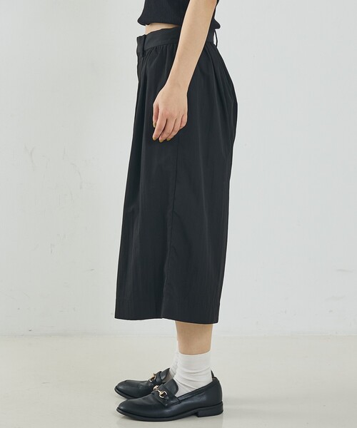 NOMINE(ノミネ)の「バミューダパンツ(その他パンツ・レディース・ホワイト/ブラック・フリー)」の3枚目の写真