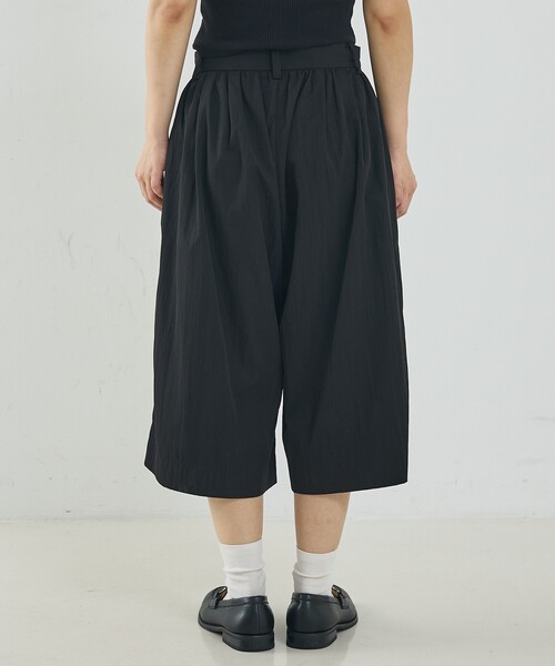 NOMINE(ノミネ)の「バミューダパンツ(その他パンツ・レディース・ホワイト/ブラック・フリー)」の4枚目の写真