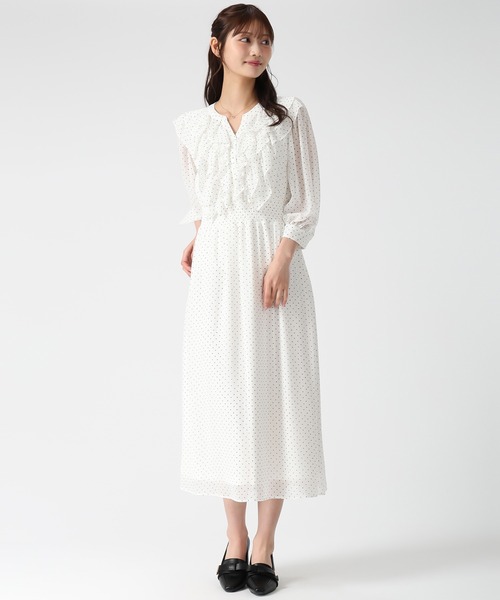 MISCH MASCH(ミッシュマッシュ)の「2026春夏新作 フリルカラーシアーワンピース(ワンピース・レディース・ホワイト×ブラック/グリーン・M/S)」の9枚目の写真