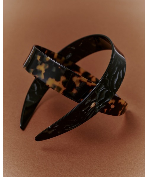 IRIS47（イリスフォーセブン）の「【IRIS 47】veronique head band/ヴェロニク ヘッドバンド べっ甲柄（カチューシャ・レディース・ブラック/ブラウン・FREE）」の9枚目の写真