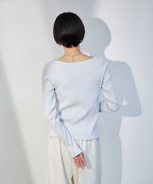 Mac-House(マックハウス)の「【milli de l'air 】トタンテレコ レイヤード ボートネック 長袖プルオーバー(Tシャツ/カットソー・レディース・ホワイト/ブラック/ブルー・M)」の17枚目の写真