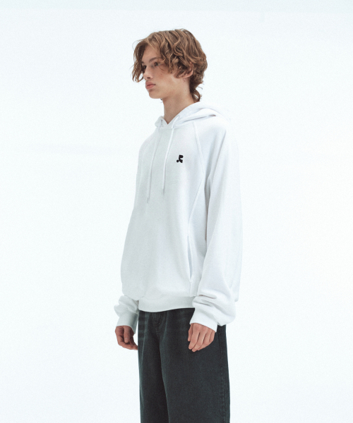 Rest&Recreation(レストアンドレクリエーション)の「OVERSIZED RAGLAN HOODIE - WHITE(パーカー・メンズ・その他・ONE)」の4枚目の写真