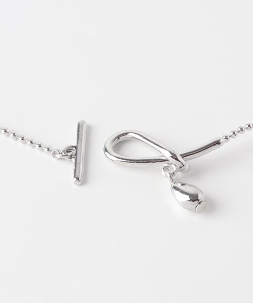 URBAN RESEARCH DOORS（アーバンリサーチドアーズ）の「メタルトップマンテルネックレス | ショートネックレス/プレゼント/ギフト（ネックレス・レディース・ゴールド/シルバー・ONE）」の6枚目の写真