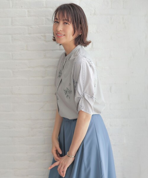 J.PRESS（ジェイプレス）の「【セット着用可】スパンソフトクロス刺繍 スカート（スカート・レディース・ネイビー系/ダルブルー系/ホワイト系・T15/T13）」の5枚目の写真