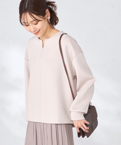 GALLORIA（ギャローリア）の「ダンボールキーネックプルオーバー（Tシャツ/カットソー・レディース・ネイビー/ライトグリーン/ライトベージュ・L/LL/M/S）」の2枚目の写真