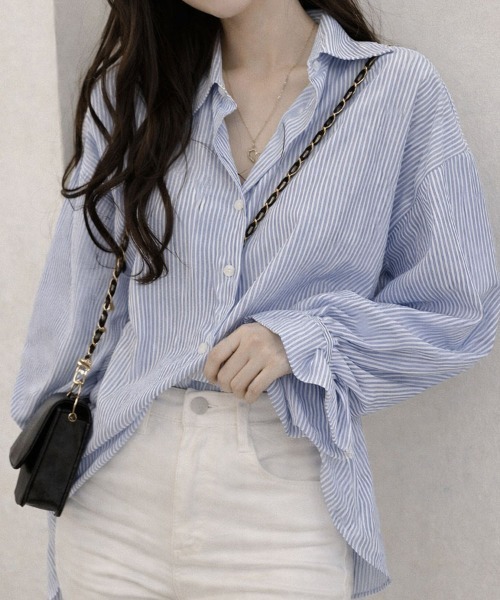 SallyLunn(サリーラン)の「ボリューム袖ストライプシャツ(シャツ/ブラウス・レディース・ブラック/ブルー・LARGE/MEDIUM)」の5枚目の写真
