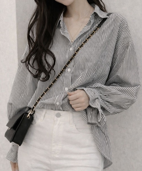 SallyLunn(サリーラン)の「ボリューム袖ストライプシャツ(シャツ/ブラウス・レディース・ブラック/ブルー・LARGE/MEDIUM)」の7枚目の写真