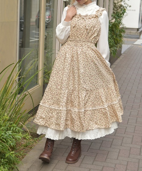 axes femme（アクシーズファム）の「ナポレオン風ハイネックOP