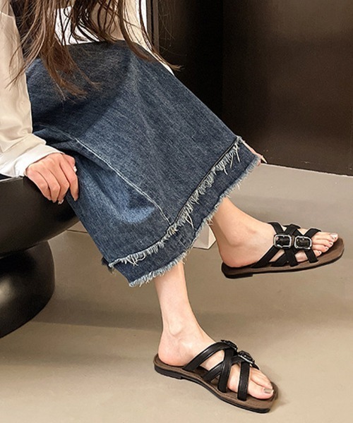 Miniministore(ミニミニストア)の「ベルトサンダル クロスストラップサンダル(サンダル・レディース・グレー/ブラック/アイボリー・S/M/L)」の4枚目の写真