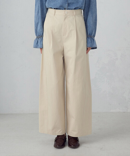 COMME CA ISM(コムサイズム)の「バレルレッグ パンツ(その他パンツ・レディース・ベージュ/ネイビー・LARGE/MEDIUM)」の14枚目の写真