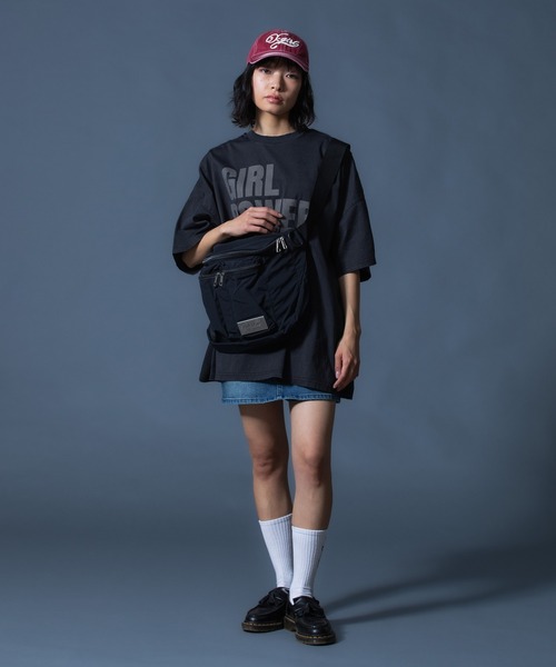 X-girl(エックスガール)の「METAL PLATE SHOULDER BAG(ショルダーバッグ・レディース・ブラック/オリーブ・ONE SIZE)」の19枚目の写真