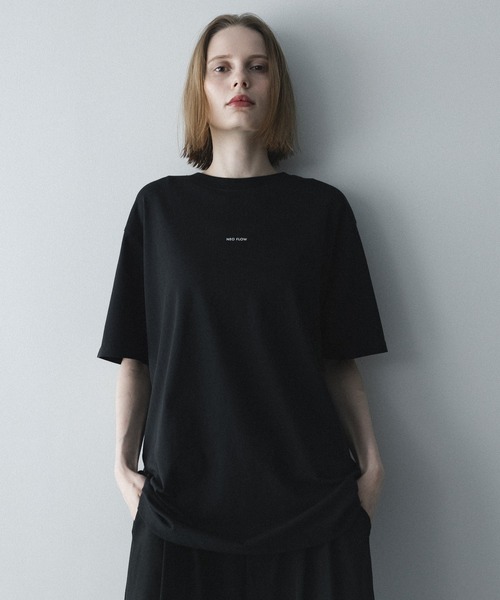 remer(リメール)の「クルーネックロゴT / crew neck logo Tee(Tシャツ/カットソー・メンズ・ブラック/ホワイト・X-SMALL/LARGE/MEDIUM/SMALL)」の11枚目の写真