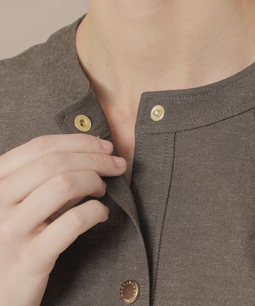 MACKINTOSH LONDON（マッキントッシュ ロンドン）の「コットンリネンブレンドオックスジャケット（ノーカラージャケット・レディース・ホワイト系その他/チャコールグレー・40/38）」の9枚目の写真