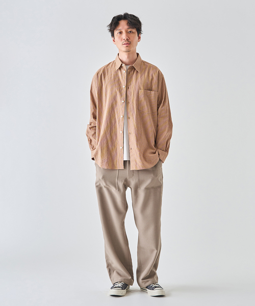 EDIFICE（エディフィス）の「サイド アジャスト ベイカー パンツ（スラックス・メンズ・ベージュ/アイボリー/チャコールグレー・MEDIUM/LARGE）」の19枚目の写真