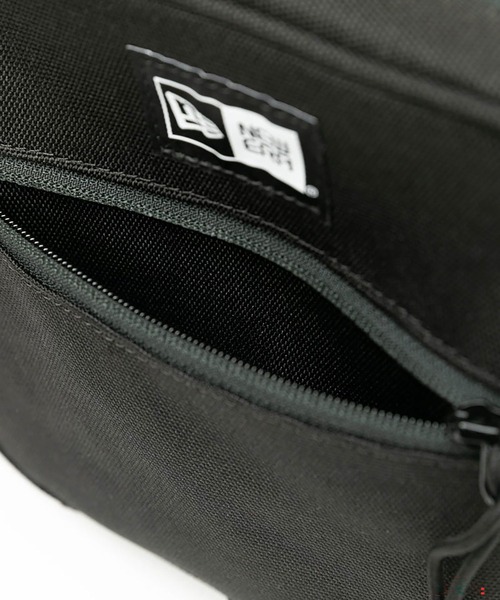 NEW ERA(ニューエラ)の「NEWERA-SQUARE SHOULDER POUCH(ショルダーバッグ・メンズ・ピンク/ホワイト/ブラック系2/ブラック・FREE)」の17枚目の写真